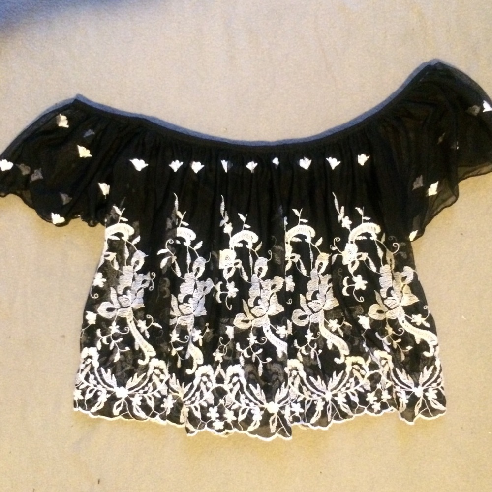 Off shoulder embroidered top